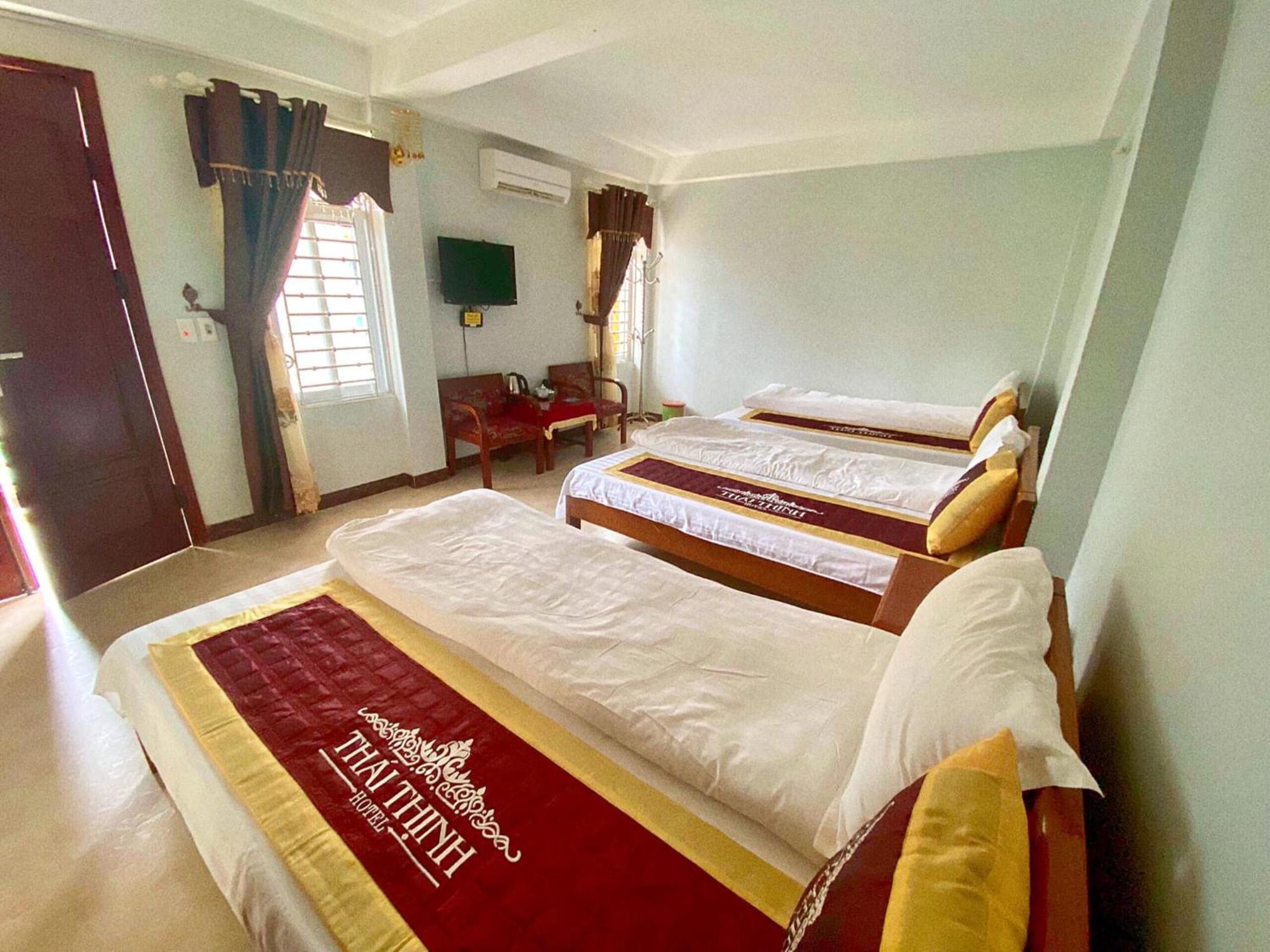 Thai Thinh Hotel Đồng Văn Esterno foto