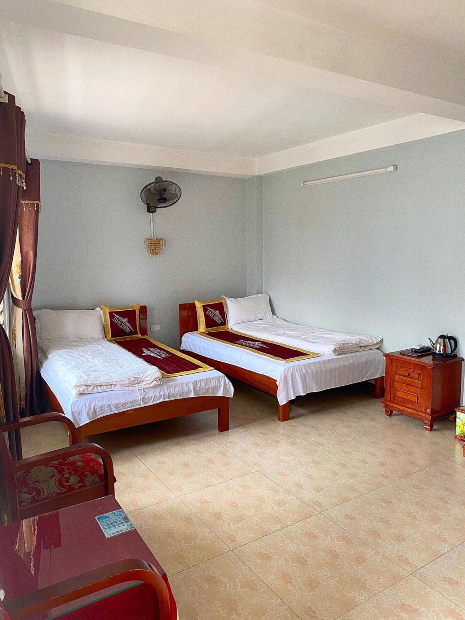Thai Thinh Hotel Đồng Văn Esterno foto