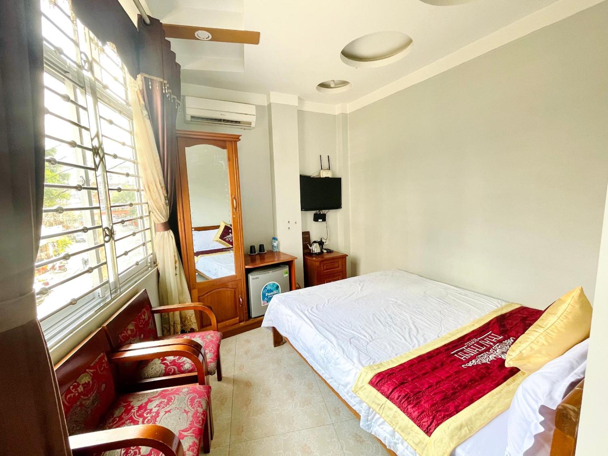 Thai Thinh Hotel Đồng Văn Esterno foto