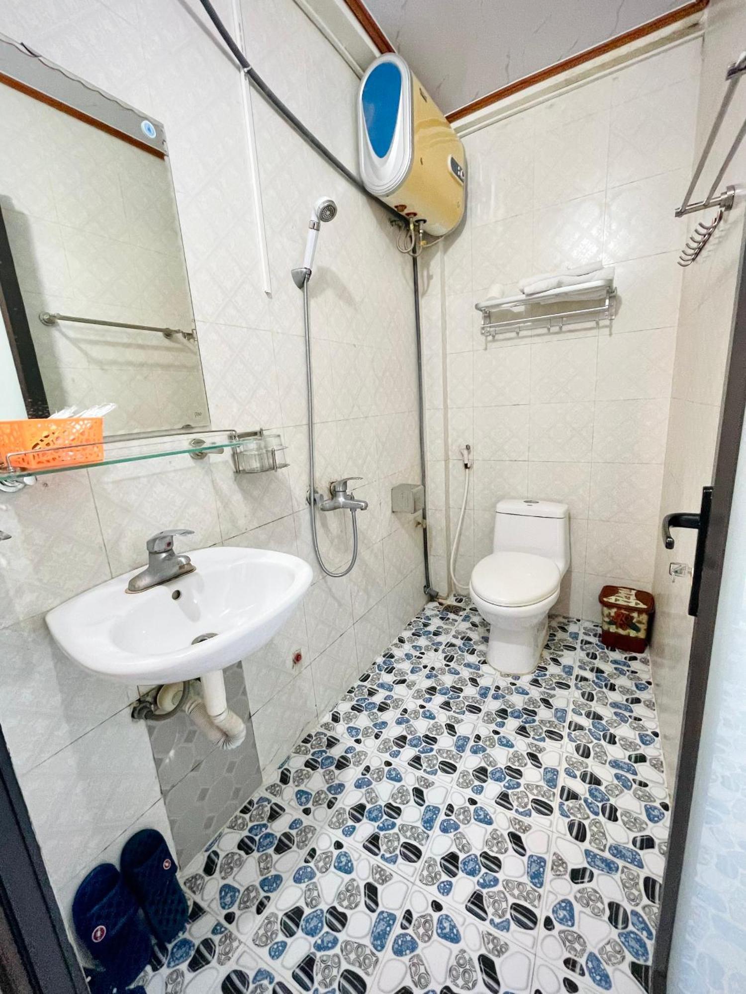 Thai Thinh Hotel Đồng Văn Esterno foto