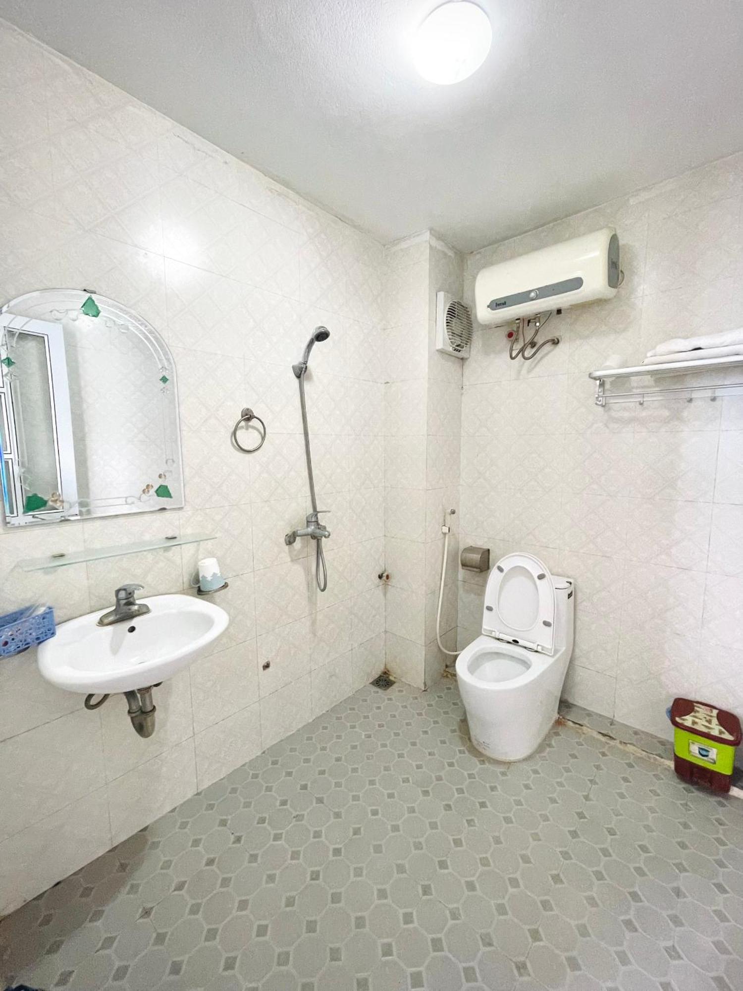 Thai Thinh Hotel Đồng Văn Esterno foto