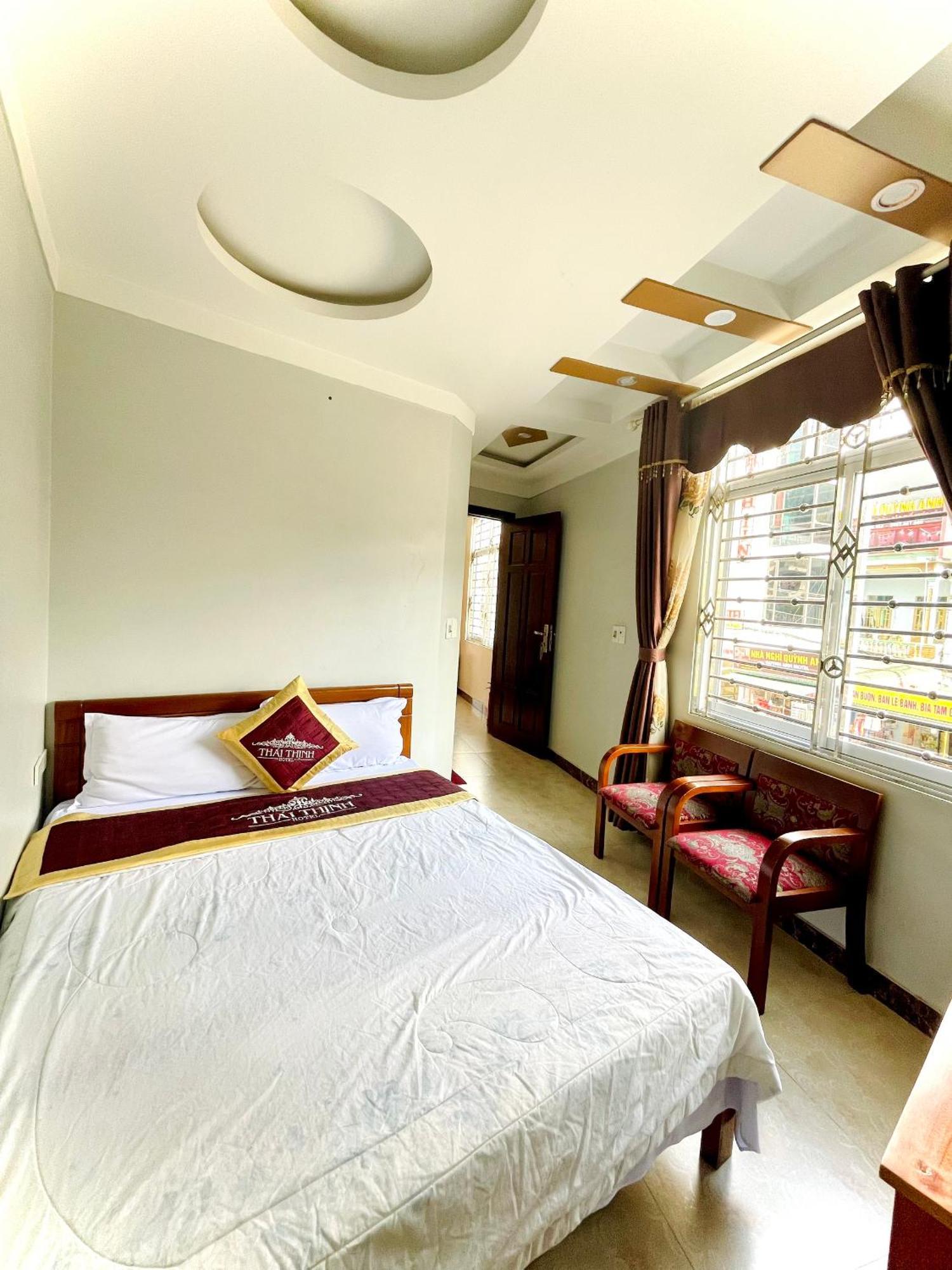 Thai Thinh Hotel Đồng Văn Esterno foto